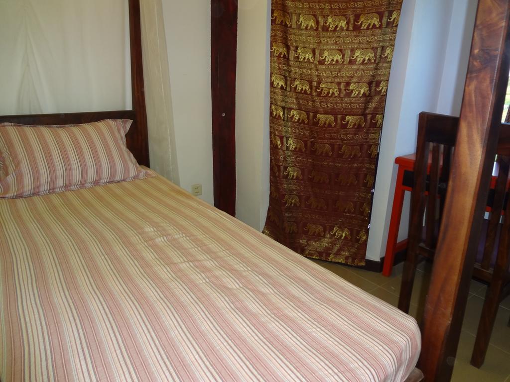 Red House Hotel Koh Dach Ngoại thất bức ảnh